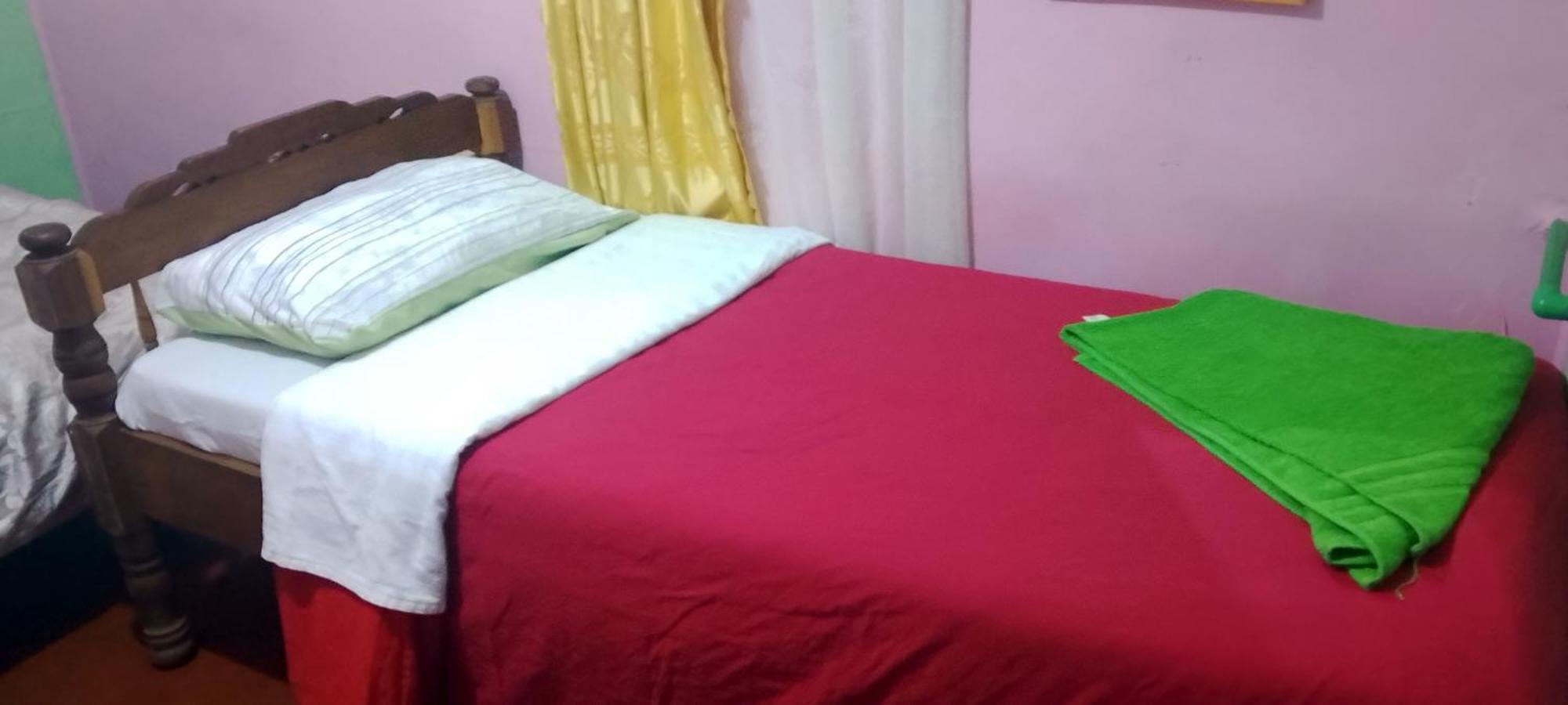 Greenfield Homestay -Full Board Oloitokitok Екстер'єр фото