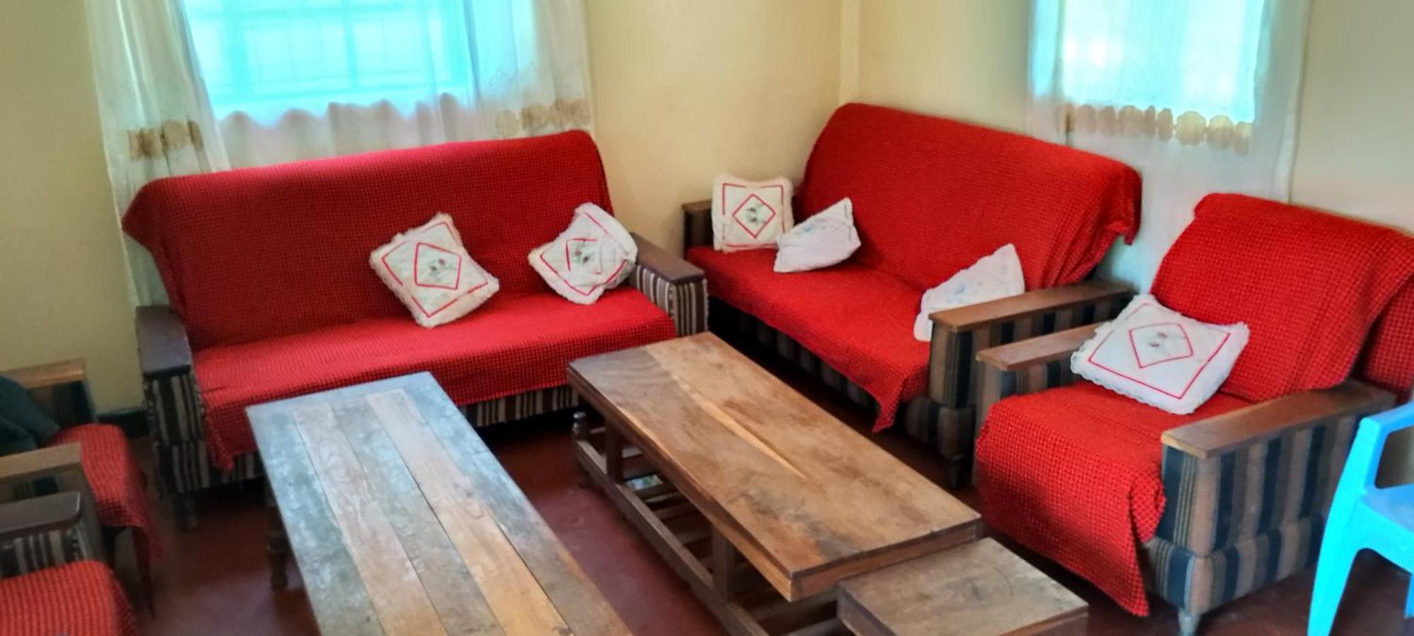 Greenfield Homestay -Full Board Oloitokitok Екстер'єр фото